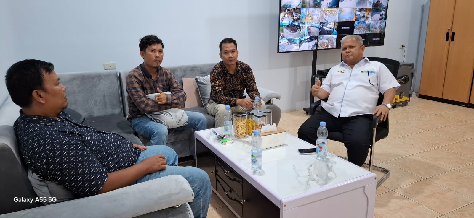 Koordinasi Perkumpulan PENJARA Labuhanbatu Raya dengan Distrik Manager Meranti Tujuh: Dorong Transparansi dan Pengawasan Sosial